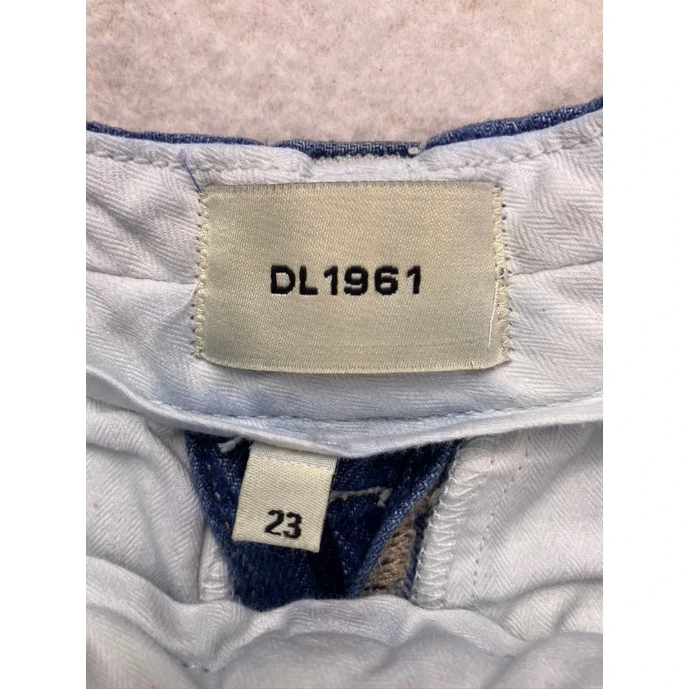 DL1961‎ Hepburn Pleated Short Women 23 Blue High Rise Bermuda Denim